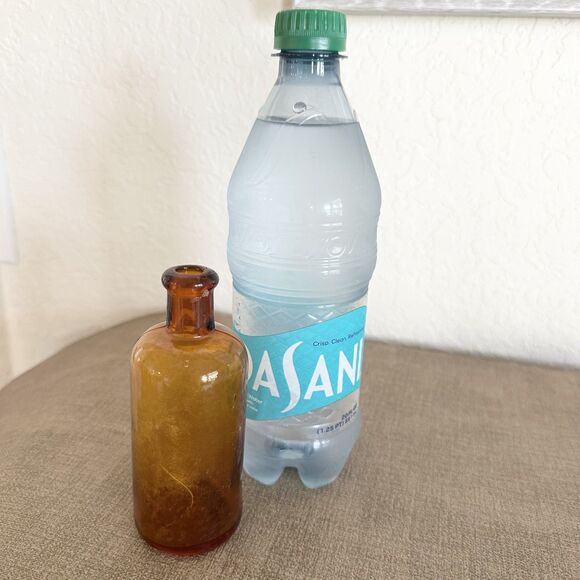 Vintage Amber Apothecary Glass Bottle 5" Tall - Picture 8 of 10